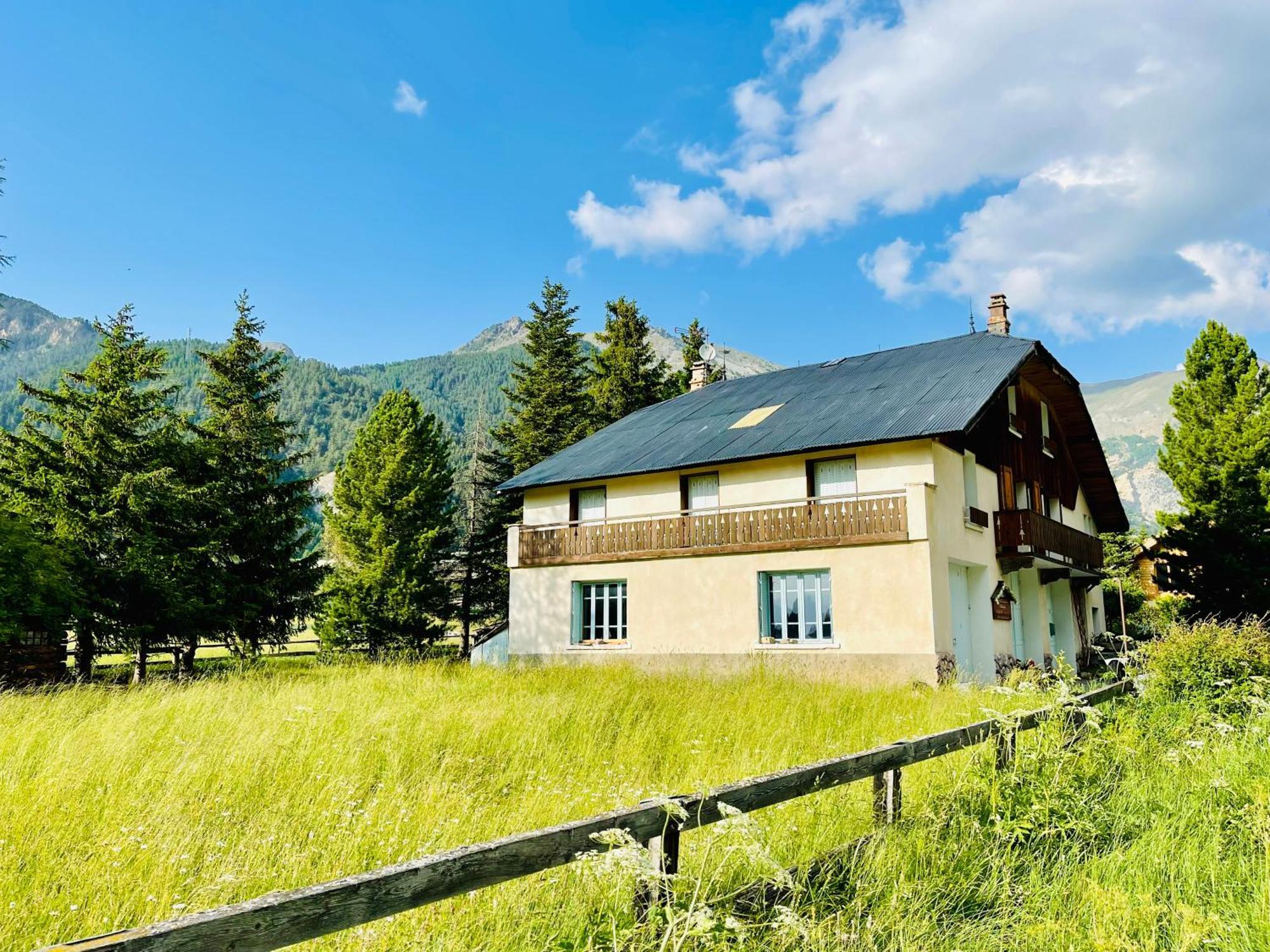 Gite Montagne 1 A 25 Places "Chalet Coste Belle" Ceillac Exteriör bild