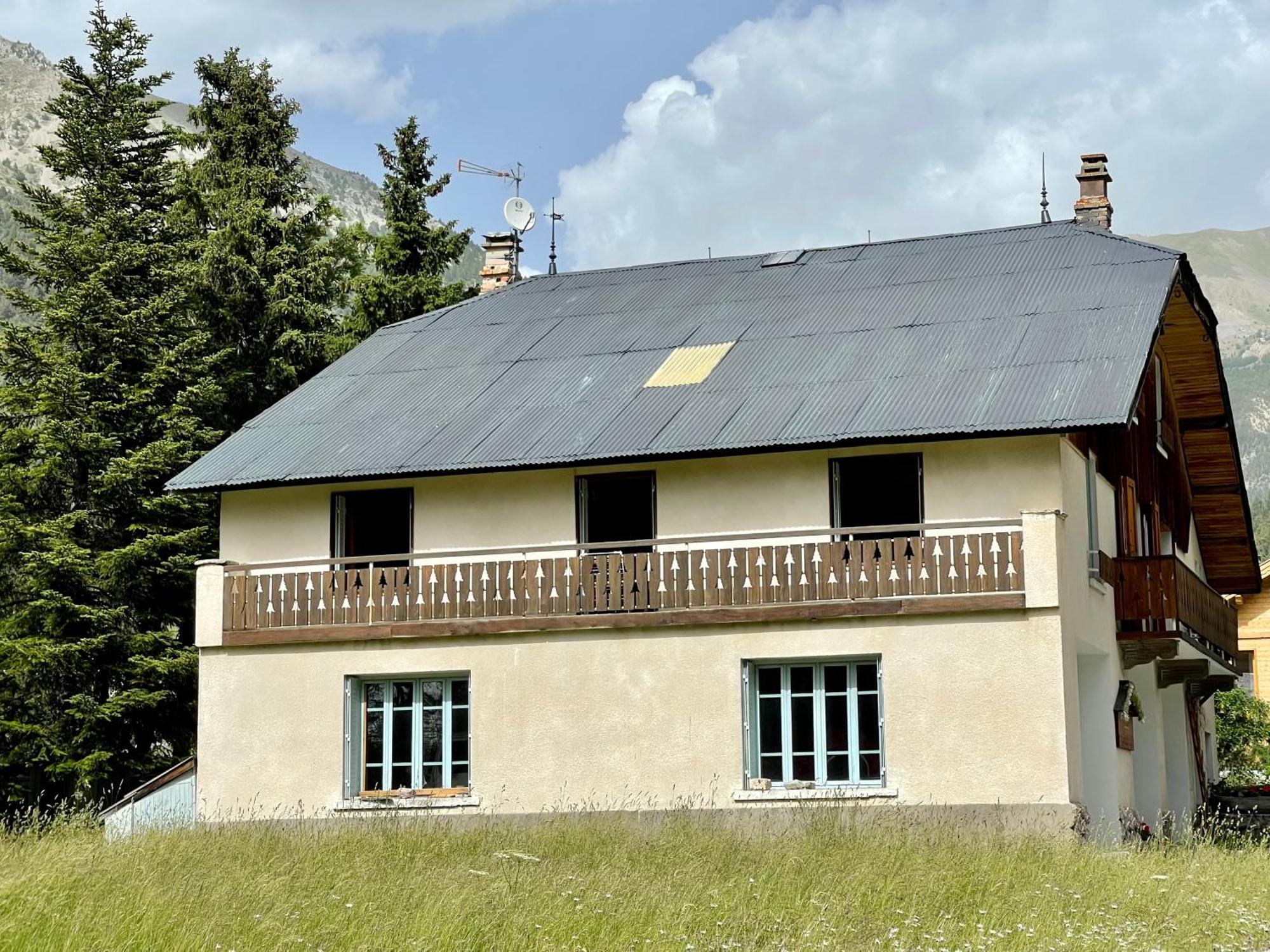 Gite Montagne 1 A 25 Places "Chalet Coste Belle" Ceillac Exteriör bild