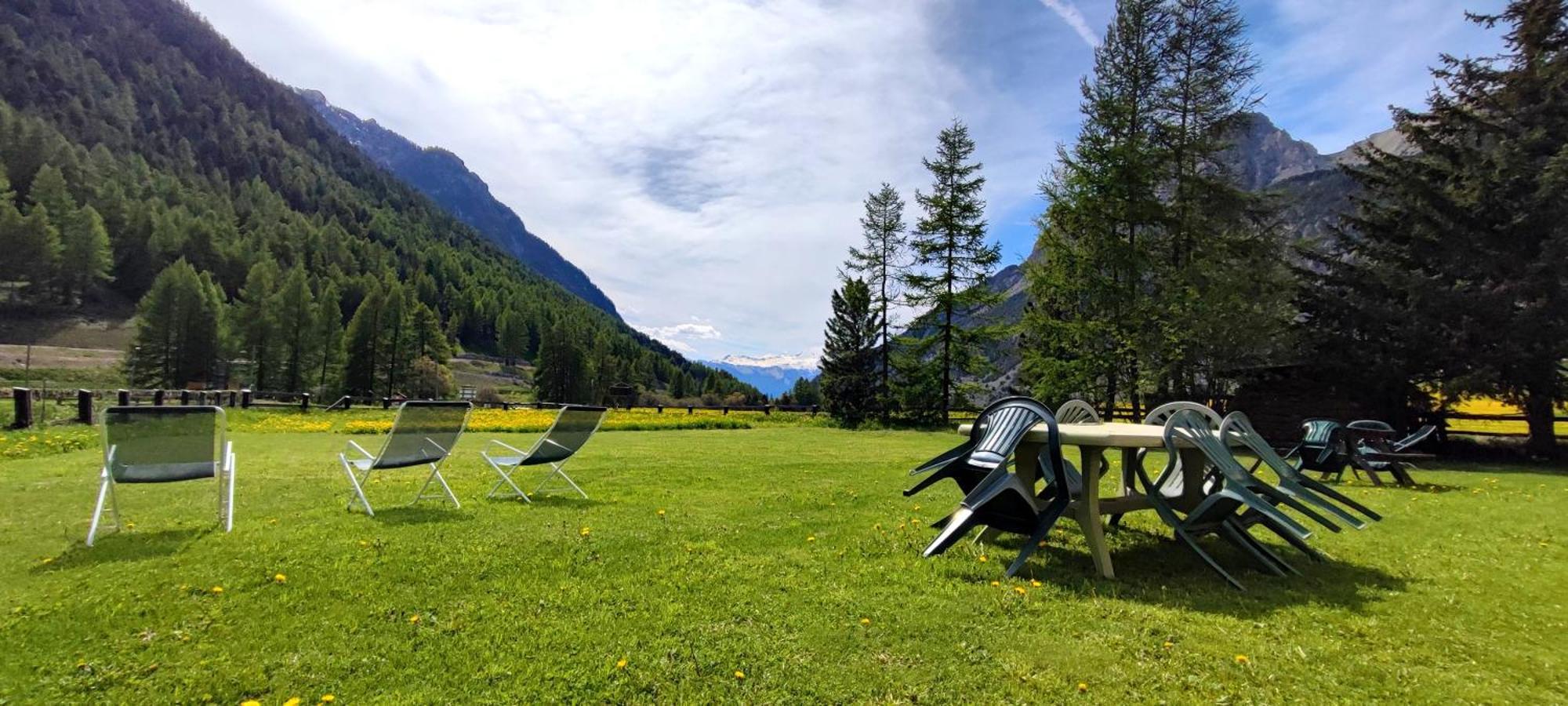 Gite Montagne 1 A 25 Places "Chalet Coste Belle" Ceillac Exteriör bild